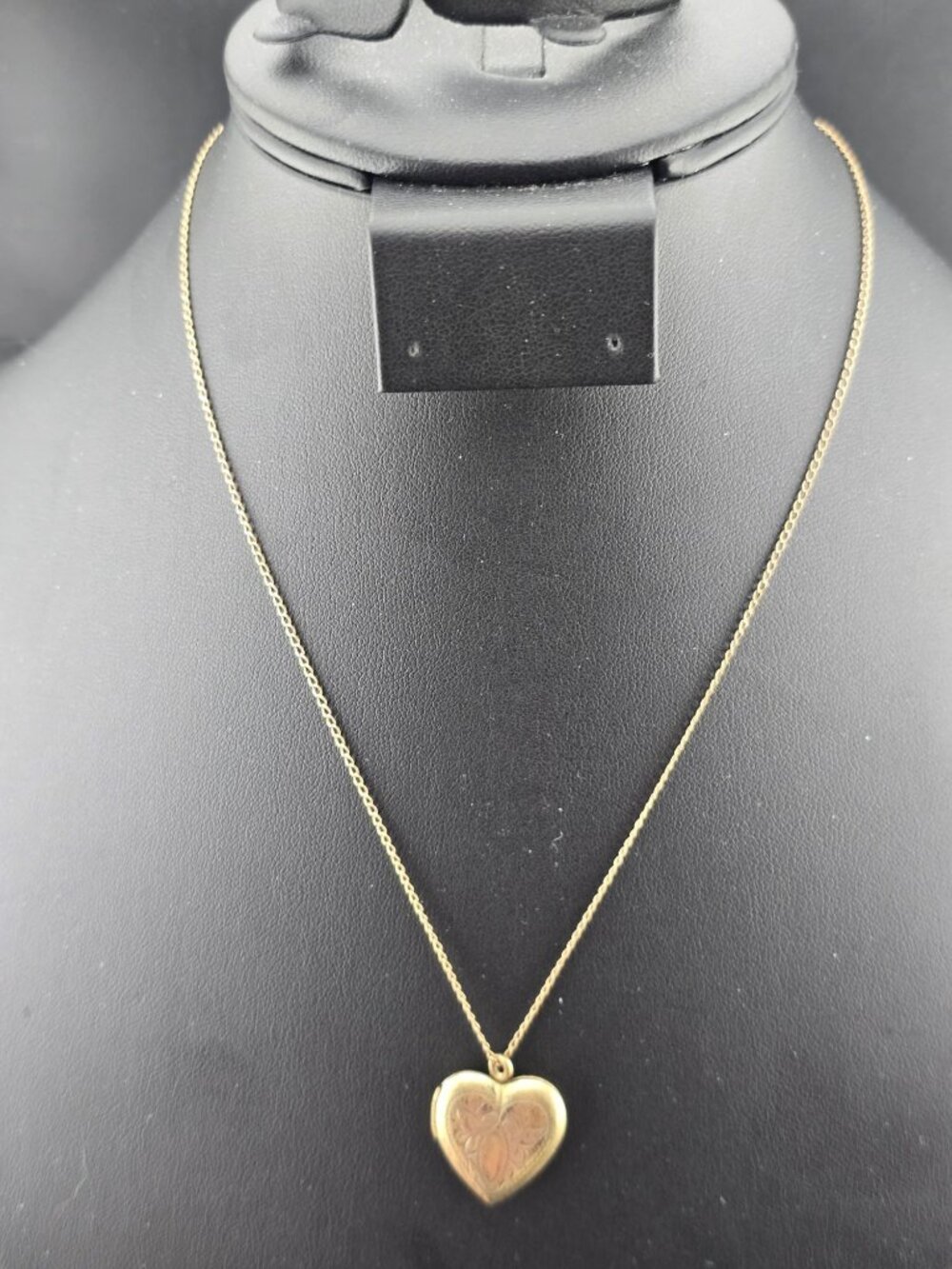 Vintage Gold-Tone Heart Locket Floral Forget me Not Necklace - Picture 5 of 6
